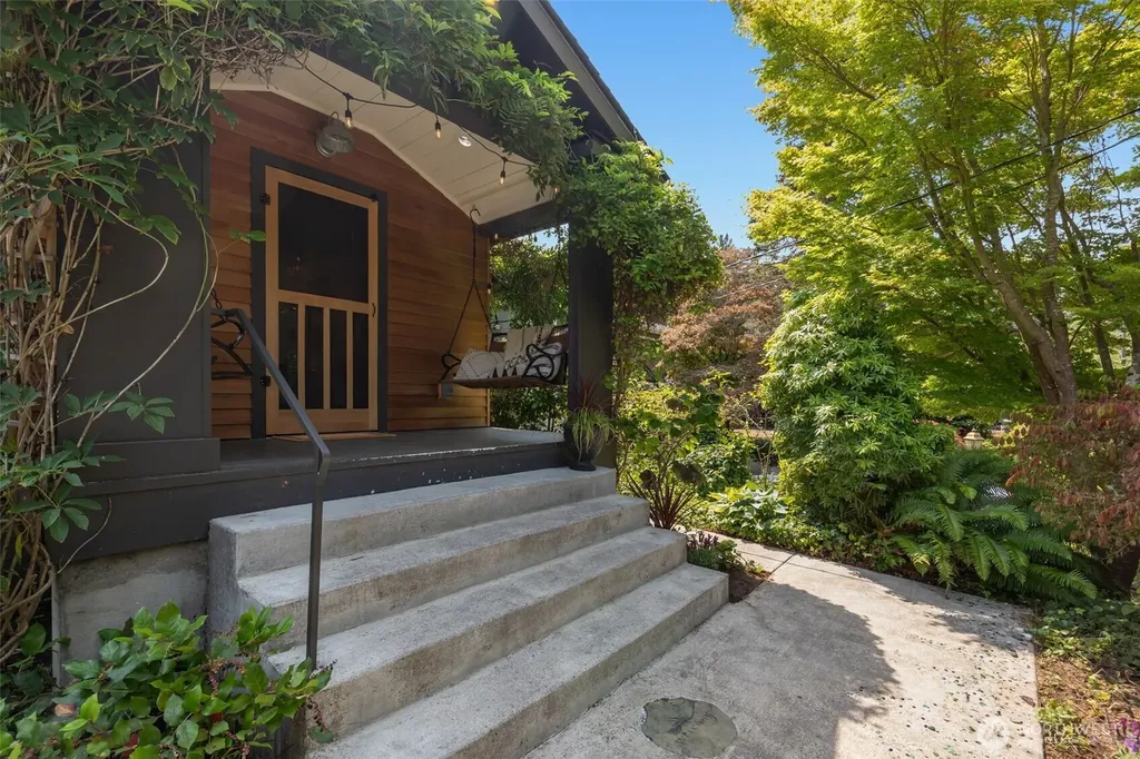 9602 26th Avenue NW Seattle WA 98117
