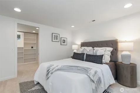 9602 26th Avenue NW Seattle WA 98117