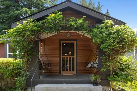 9602 26th Avenue NW Seattle WA 98117