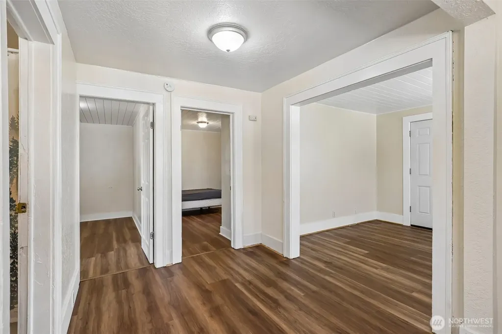 807 Columbia Street Kelso WA 98626