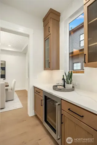816 165th Avenue NE Bellevue WA 98008