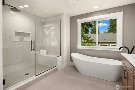 816 165th Avenue NE Bellevue WA 98008