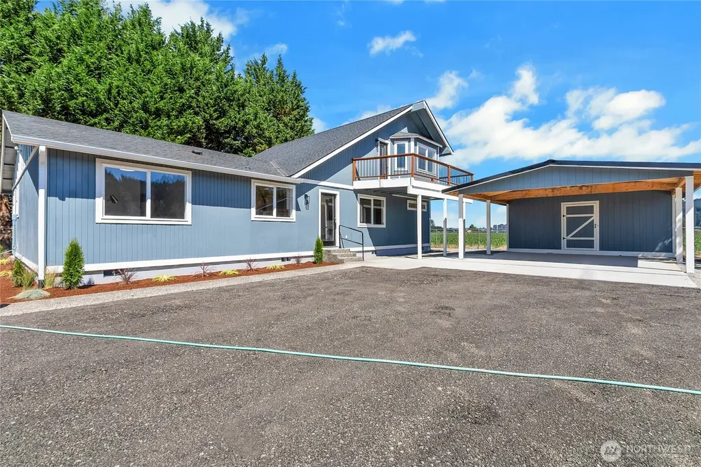 16221 75th Street E Sumner WA 98390