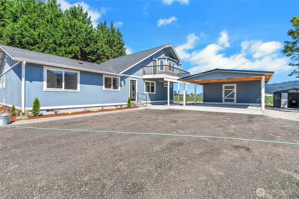 16221 75th Street E Sumner WA 98390