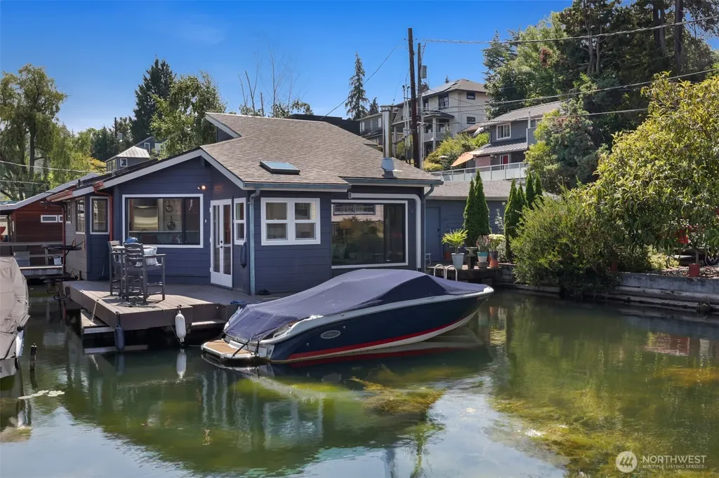 2822 Boyer Avenue E Seattle WA 98102