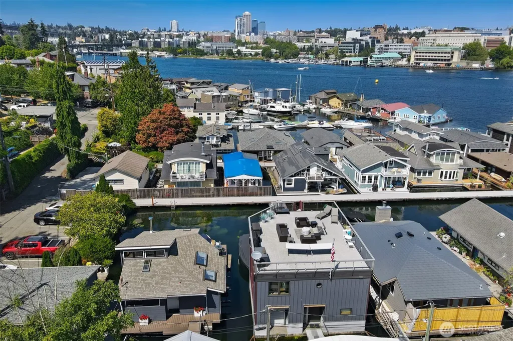 2822 Boyer Avenue E Seattle WA 98102