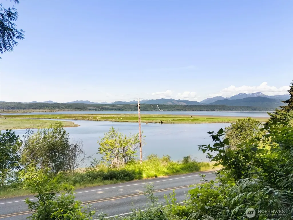 3692 E State Route 106 Union WA 98592