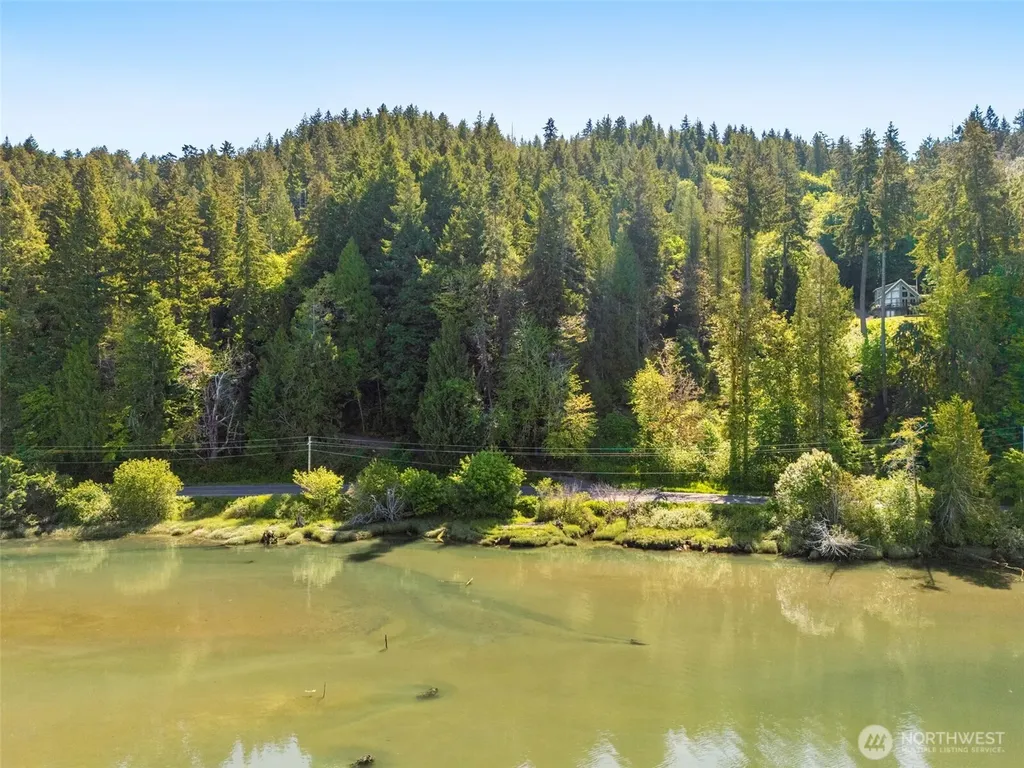 3692 E State Route 106 Union WA 98592