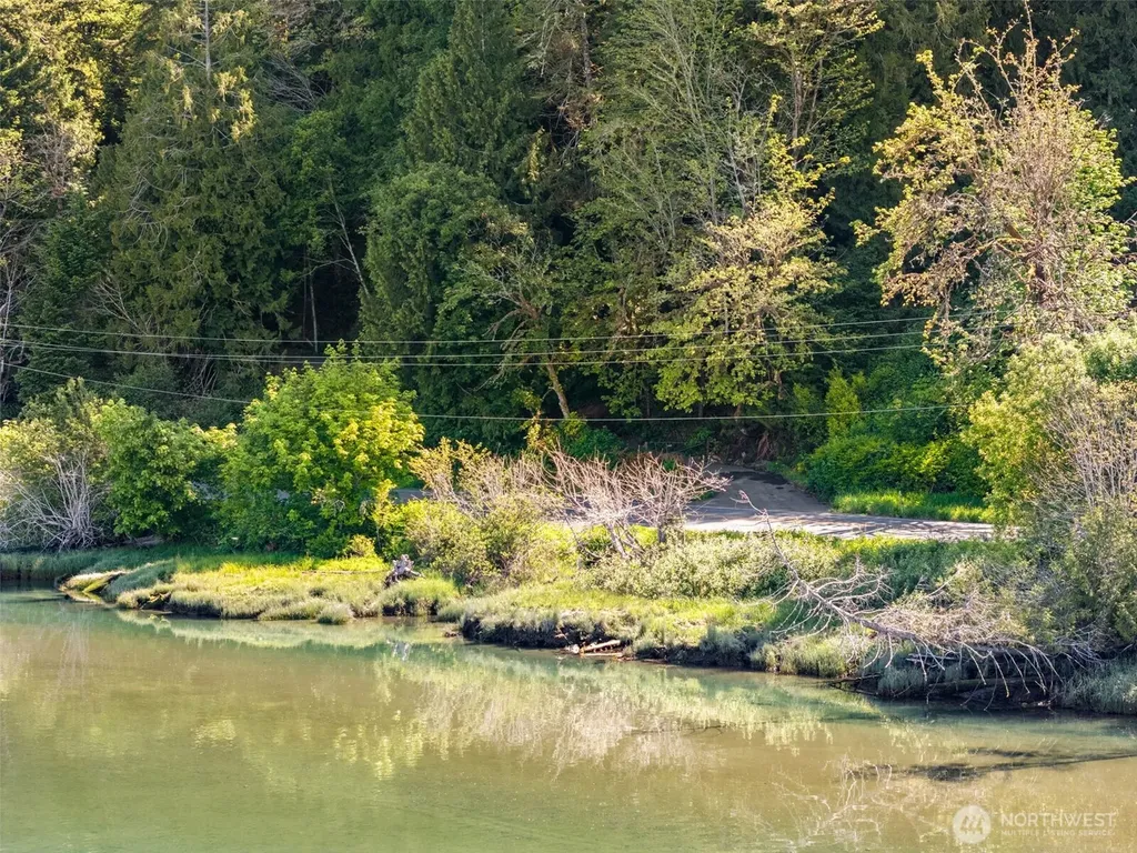 3692 E State Route 106 Union WA 98592