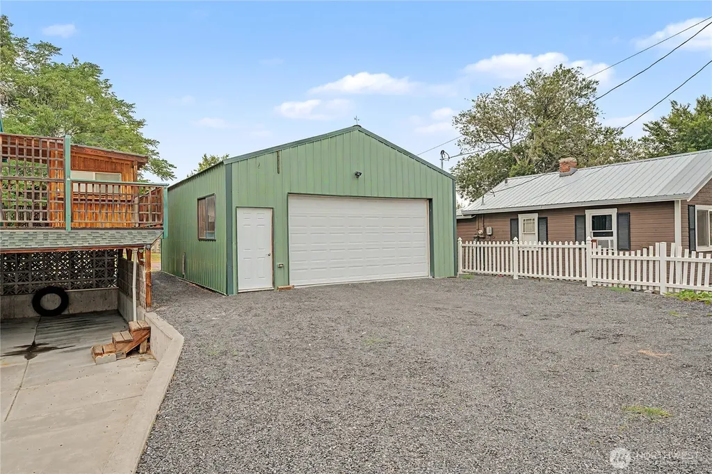 122 SE 3rd Avenue Soap Lake WA 98851
