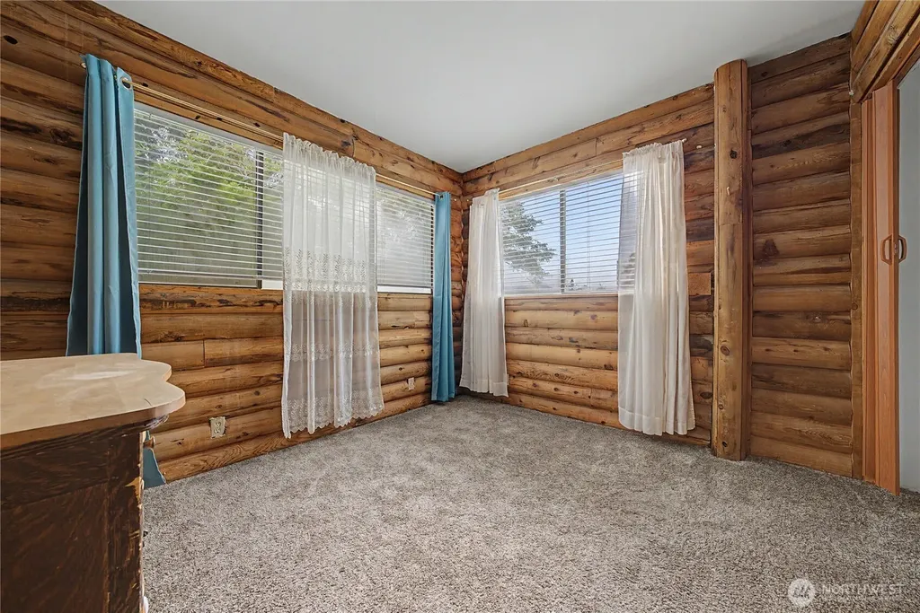 122 SE 3rd Avenue Soap Lake WA 98851