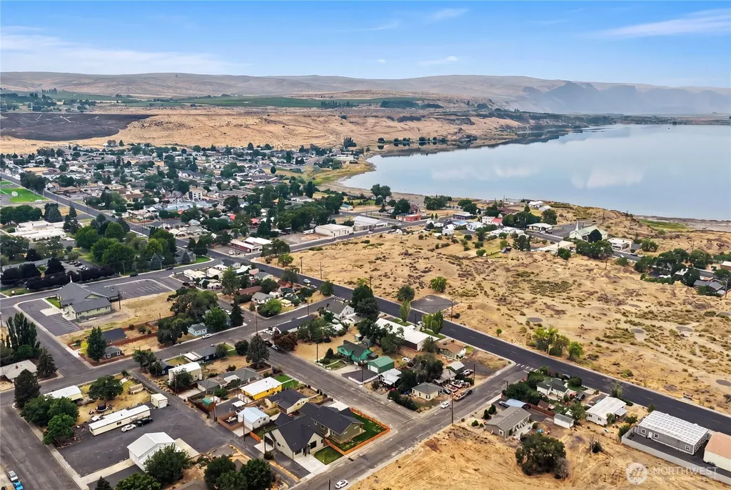 122 SE 3rd Avenue Soap Lake WA 98851
