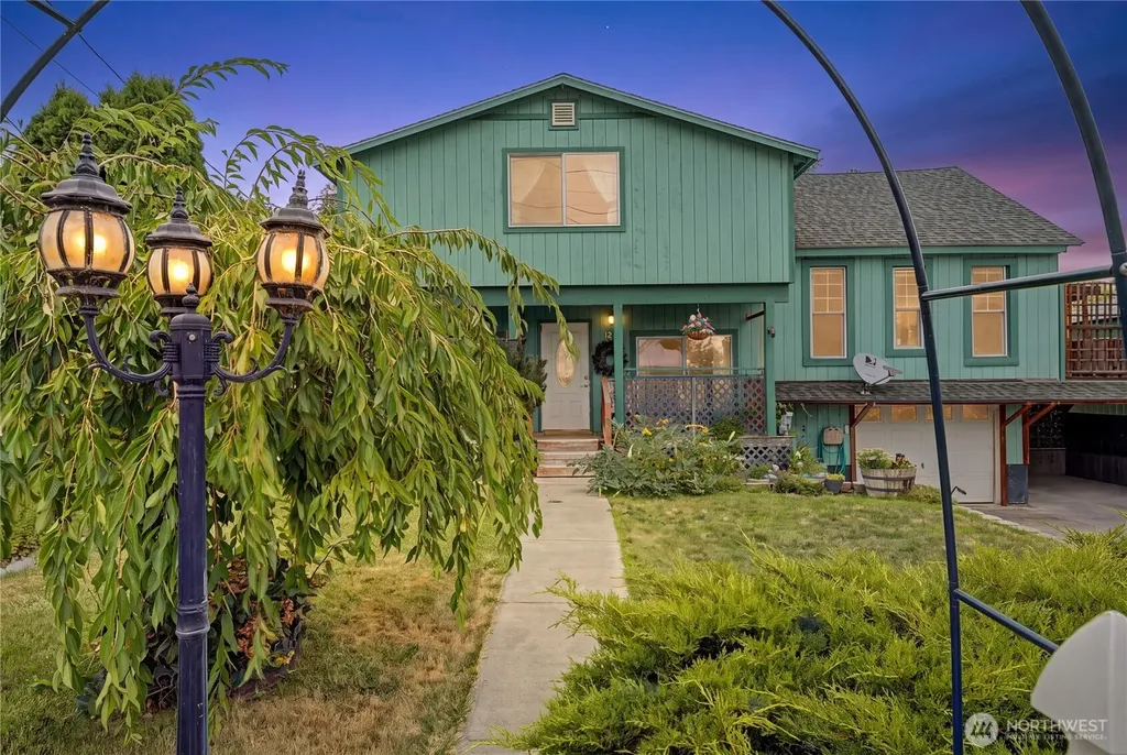 122 SE 3rd Avenue Soap Lake WA 98851