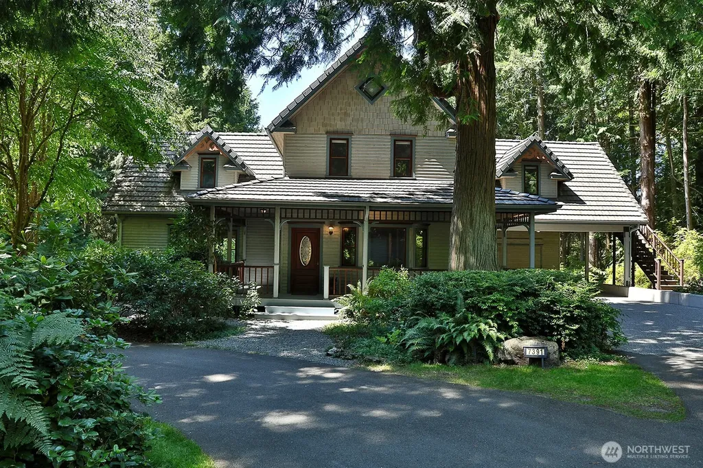 7391 Tauscher Road Clinton WA 98236