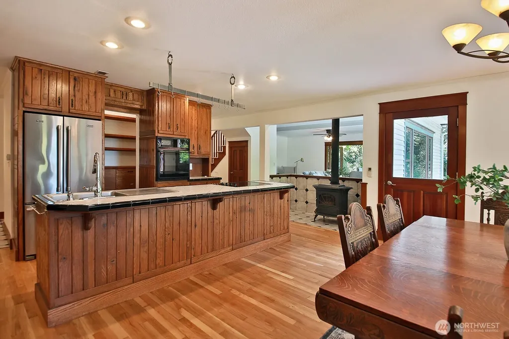 7391 Tauscher Road Clinton WA 98236