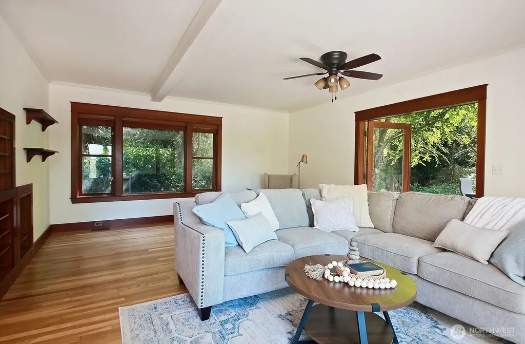 7391 Tauscher Road Clinton WA 98236