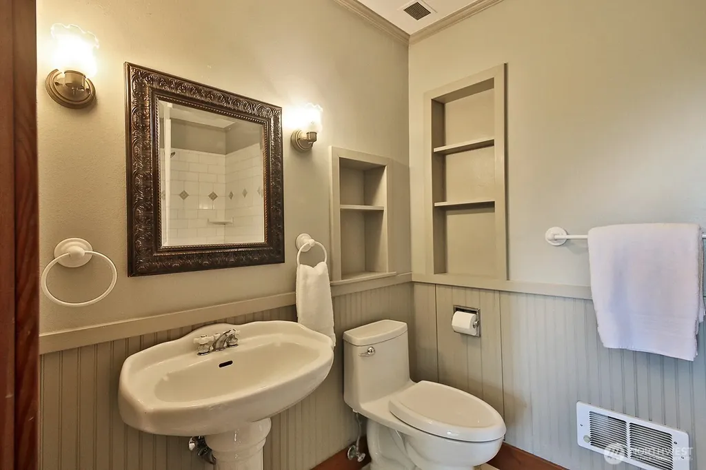 7391 Tauscher Road Clinton WA 98236