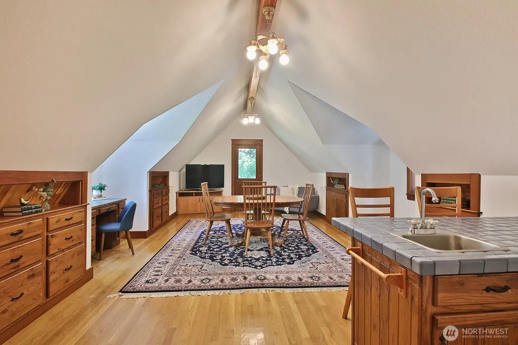 7391 Tauscher Road Clinton WA 98236