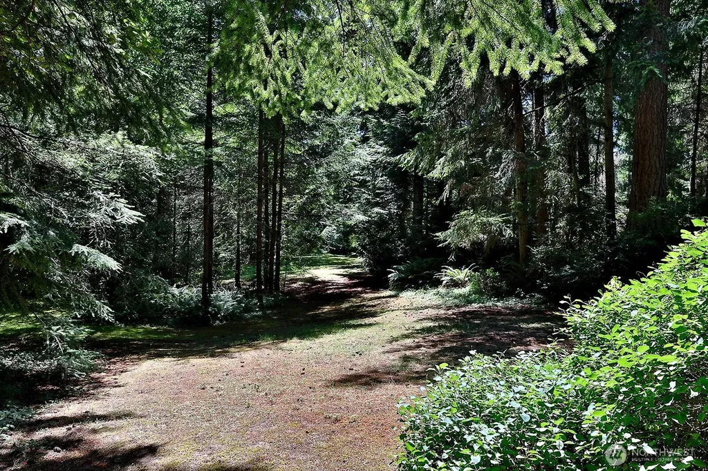 7391 Tauscher Road Clinton WA 98236