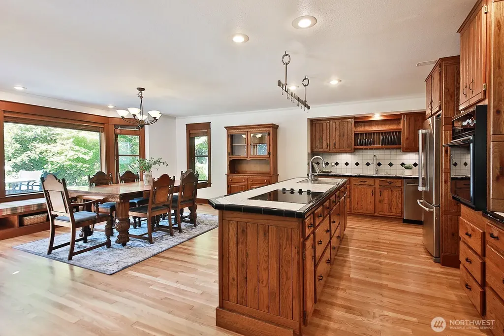 7391 Tauscher Road Clinton WA 98236