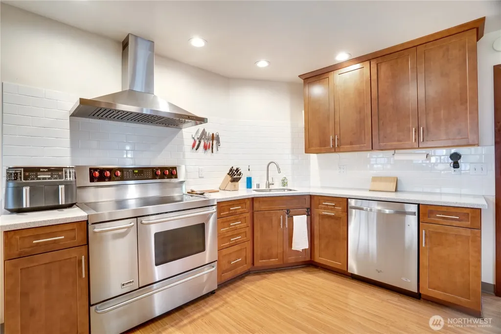 4408 N 9th Street Tacoma WA 98406