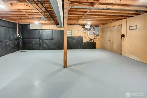 8900 NE 16th Street Clyde Hill WA 98004