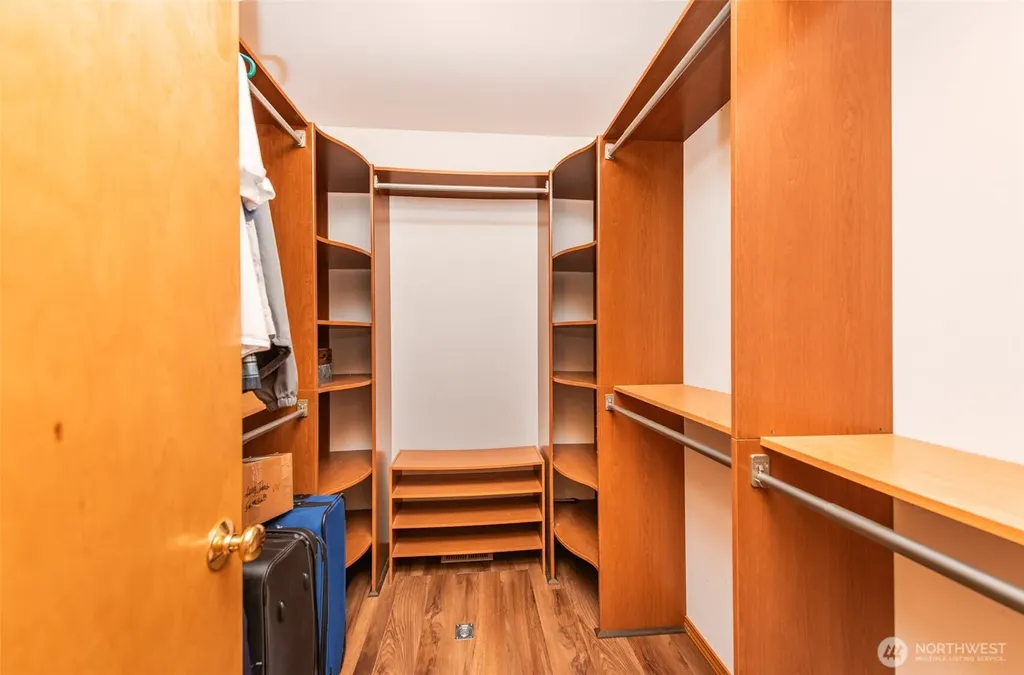 81 Eastgate Place Sequim WA 98382