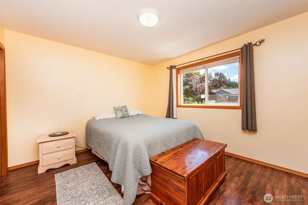 81 Eastgate Place Sequim WA 98382