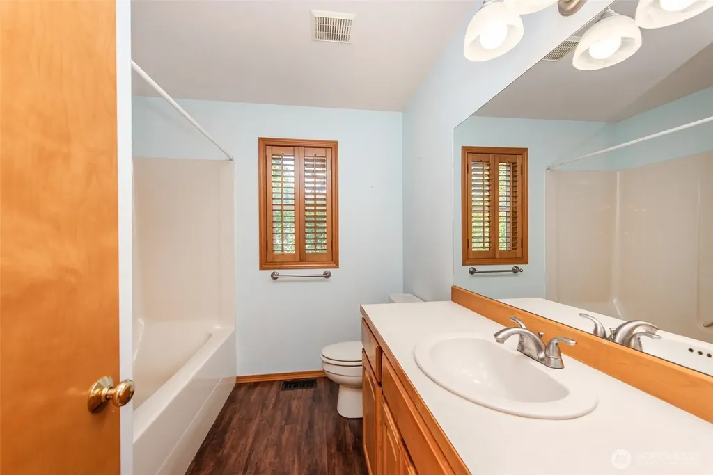 81 Eastgate Place Sequim WA 98382