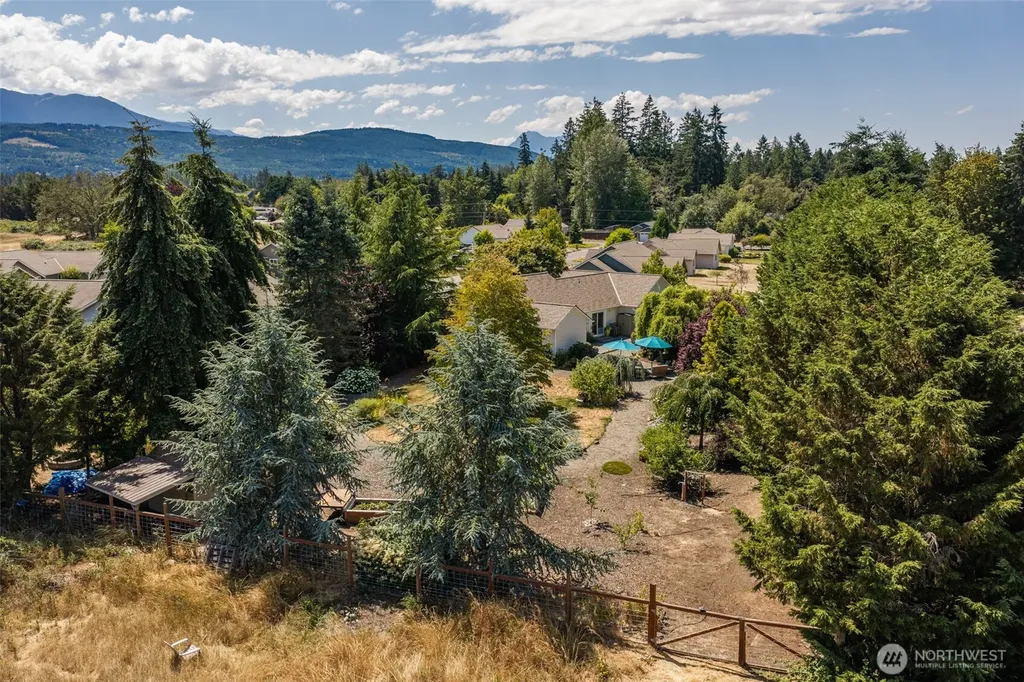 81 Eastgate Place Sequim WA 98382