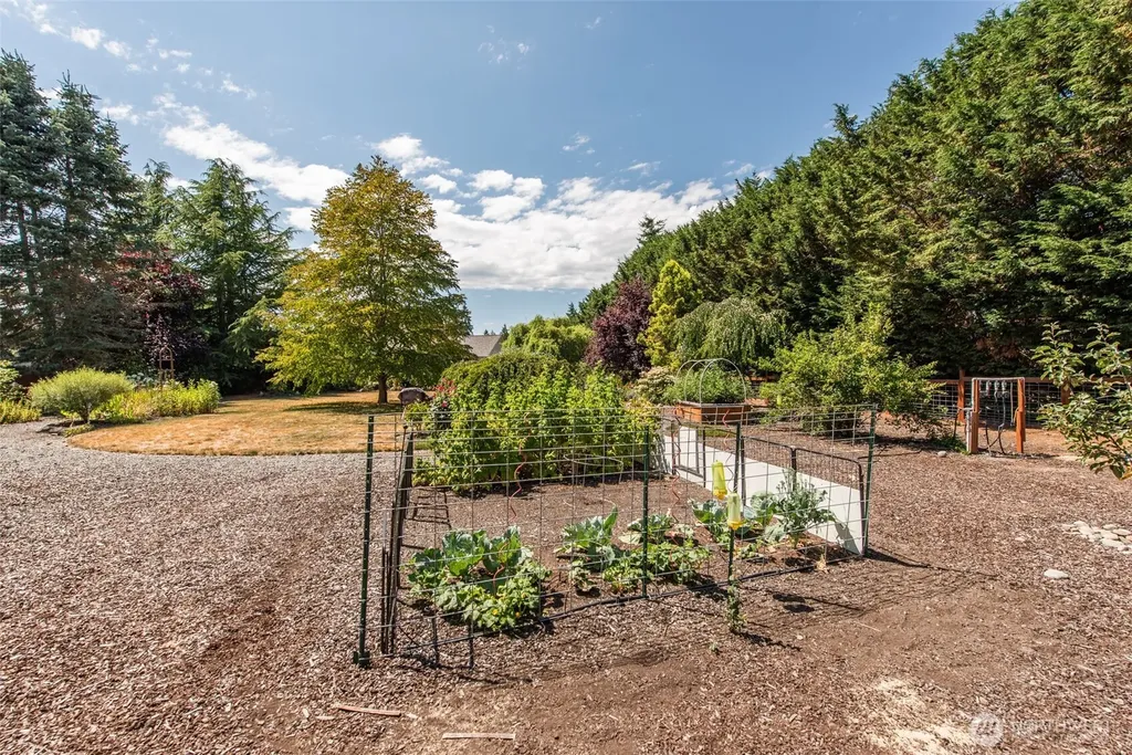 81 Eastgate Place Sequim WA 98382