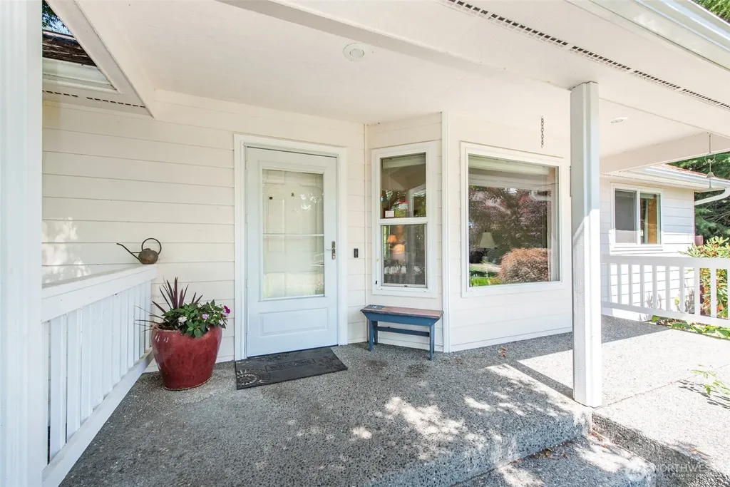 81 Eastgate Place Sequim WA 98382