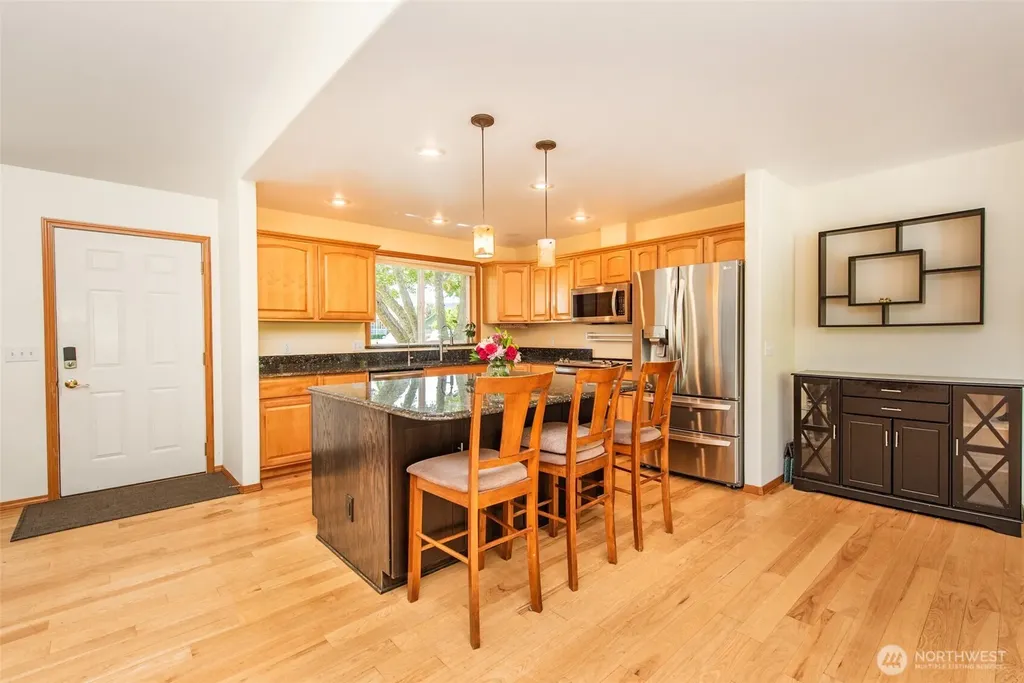 81 Eastgate Place Sequim WA 98382