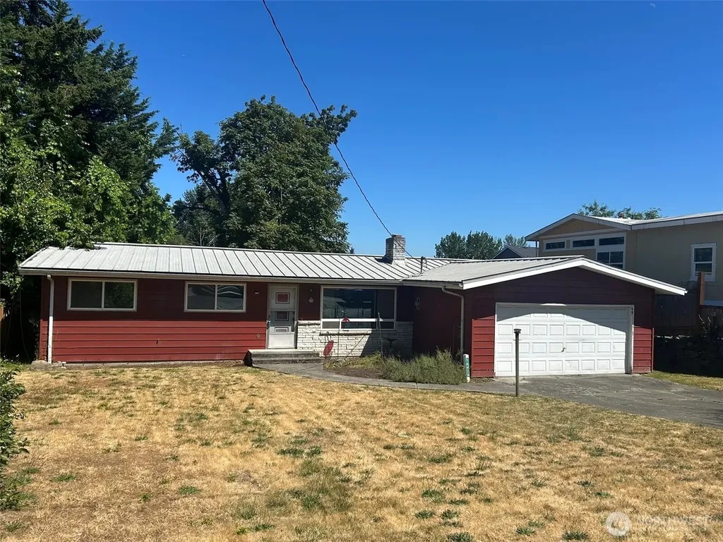 14428 31st Avenue S Seatac WA 98168