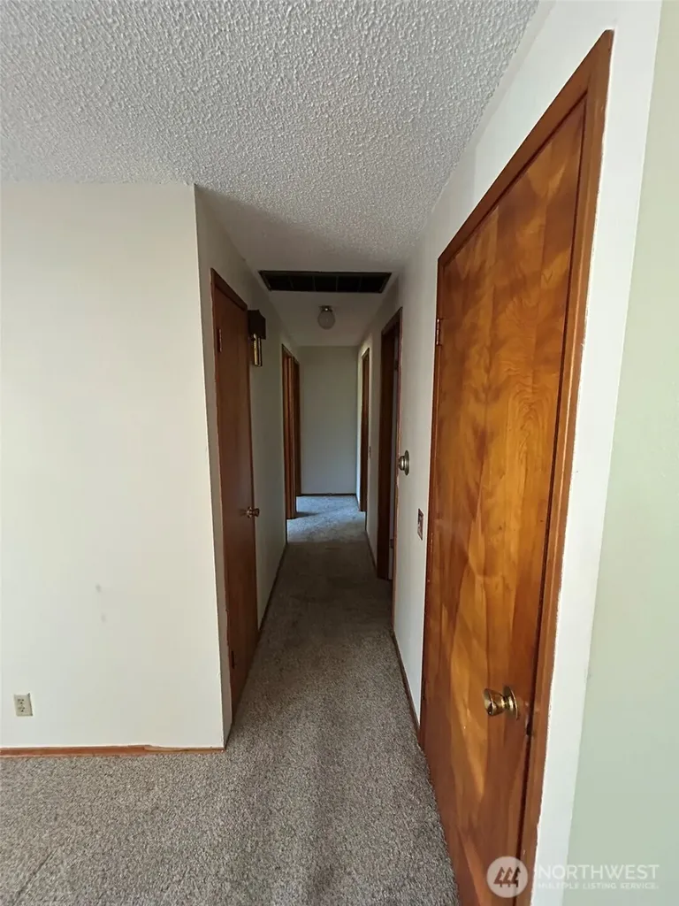 14428 31st Avenue S Seatac WA 98168