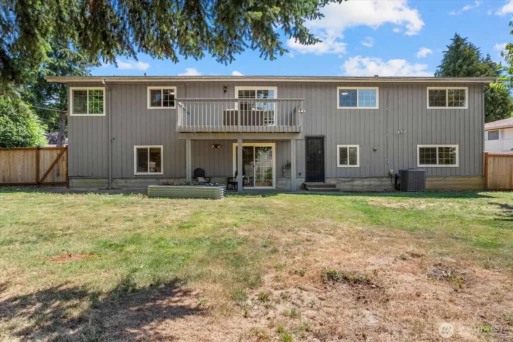 21639 104th Place SE Kent WA 98031