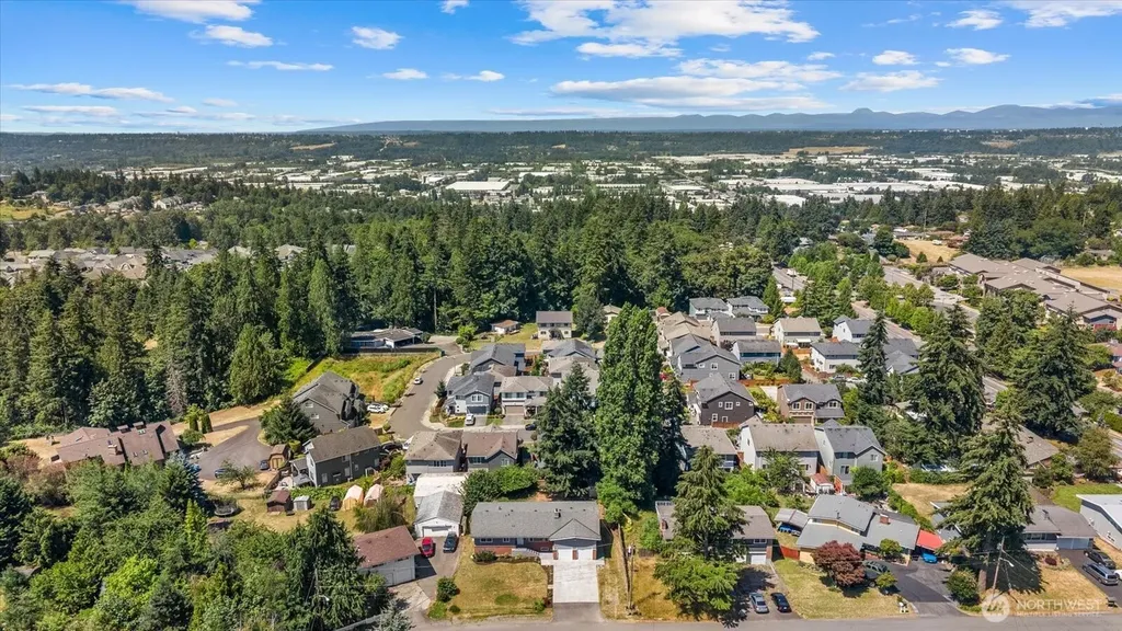 21639 104th Place SE Kent WA 98031