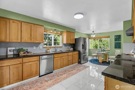 21639 104th Place SE Kent WA 98031