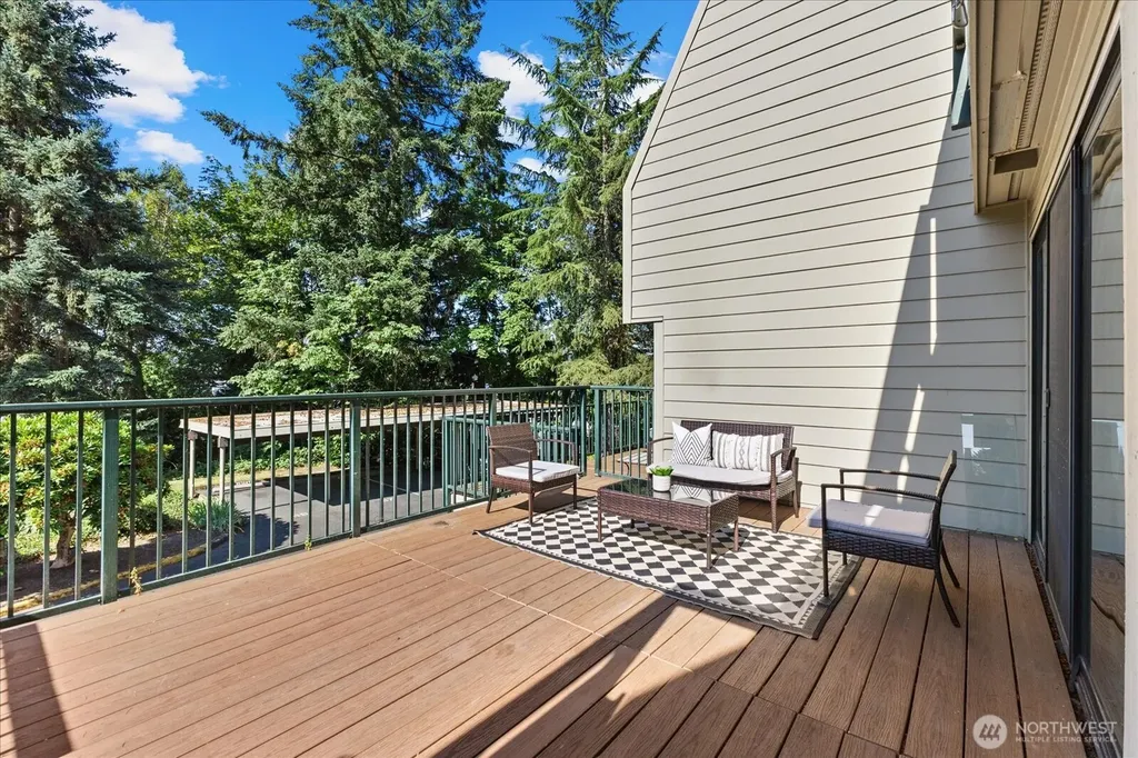8845 166th Avenue NE Redmond WA 98052