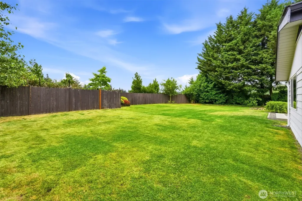 2111 93rd Drive SE Lake Stevens WA 98258
