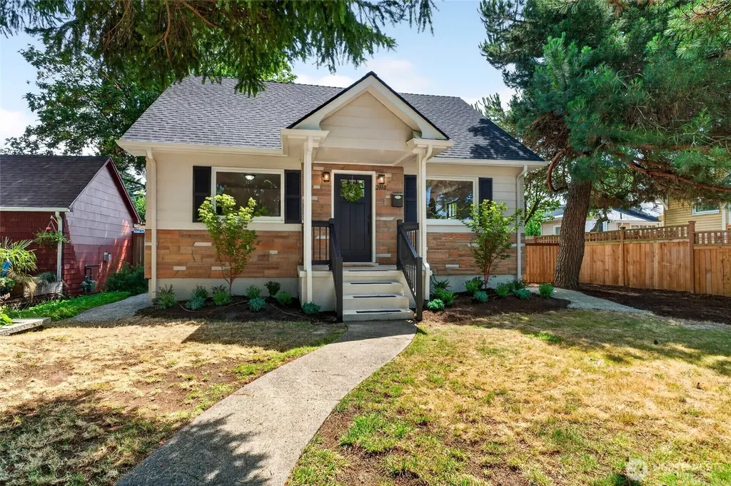 2910 N 9th Street Tacoma WA 98406