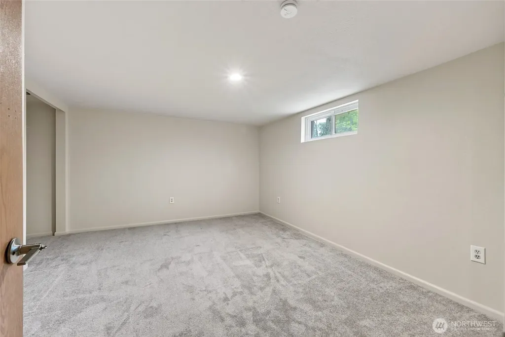 2910 N 9th Street Tacoma WA 98406