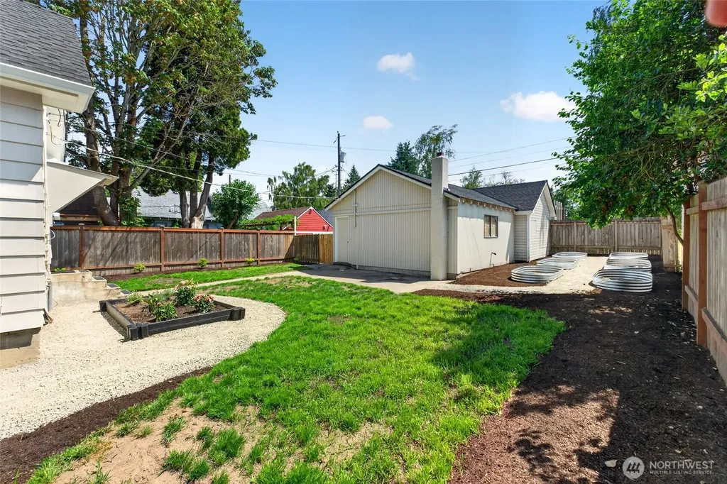 2910 N 9th Street Tacoma WA 98406