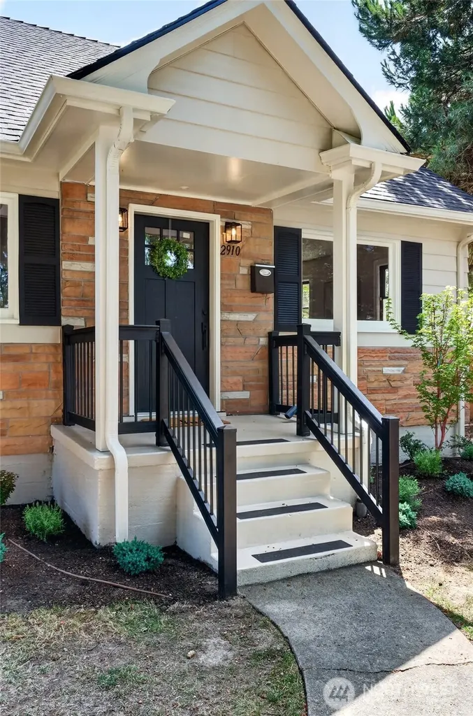 2910 N 9th Street Tacoma WA 98406