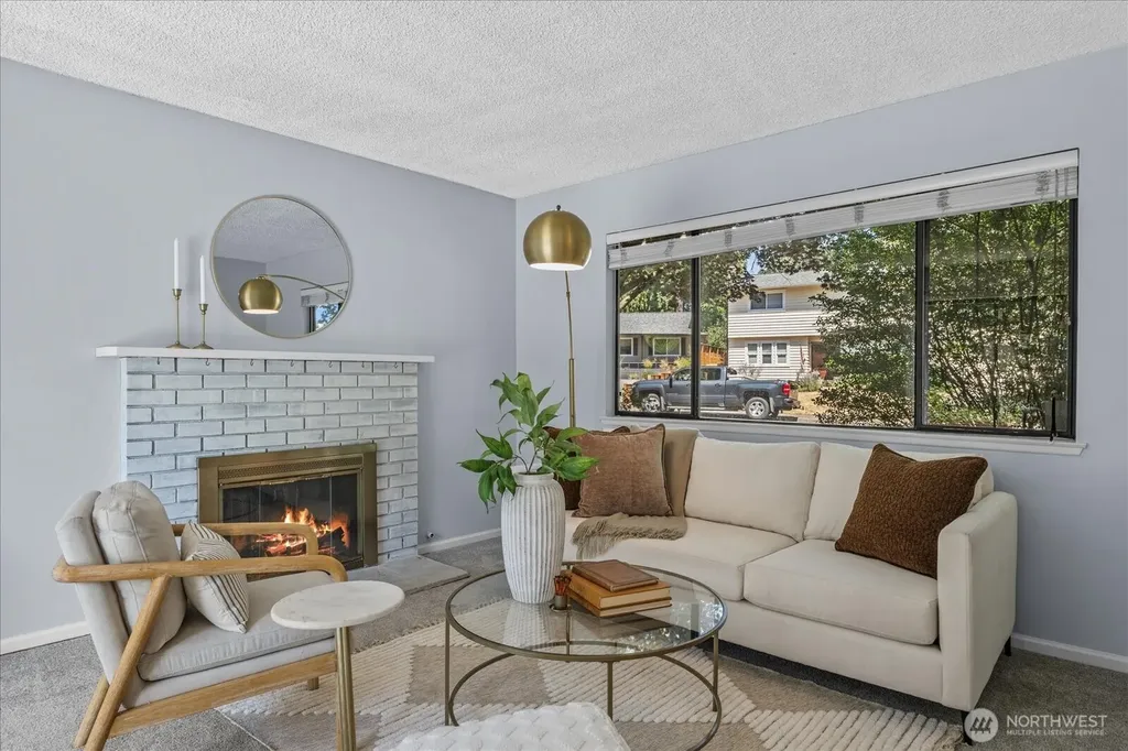 14215 110th Avenue NE Kirkland WA 98034