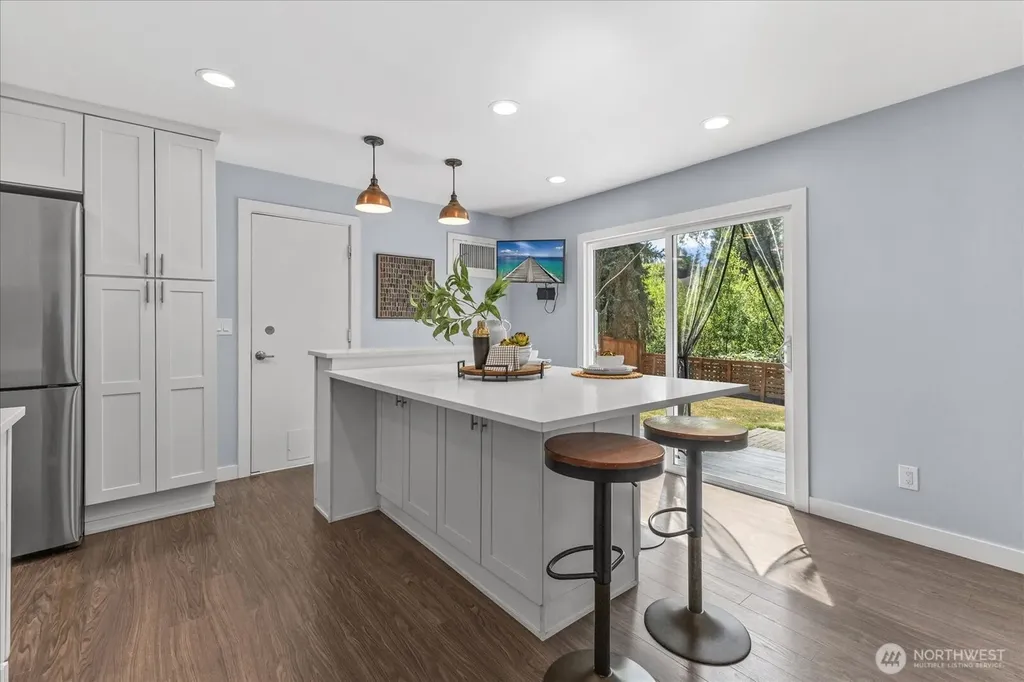 14215 110th Avenue NE Kirkland WA 98034
