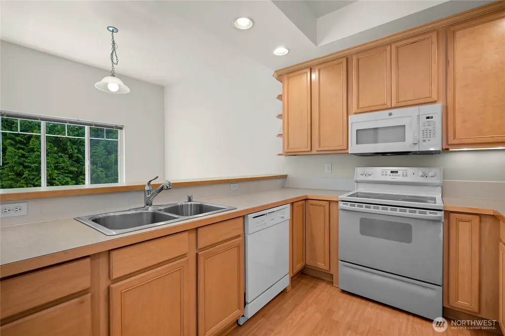 4645 Celia Way Bellingham WA 98226