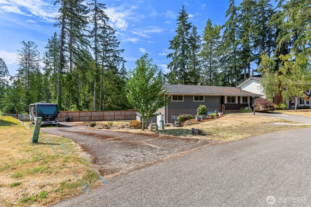 2860 NW North Star Drive Silverdale WA 98383