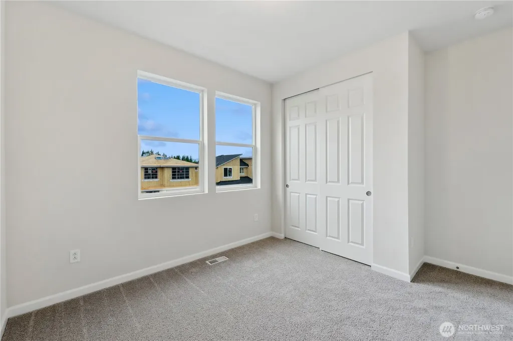15323 207th Avenue E Bonney Lake WA 98391