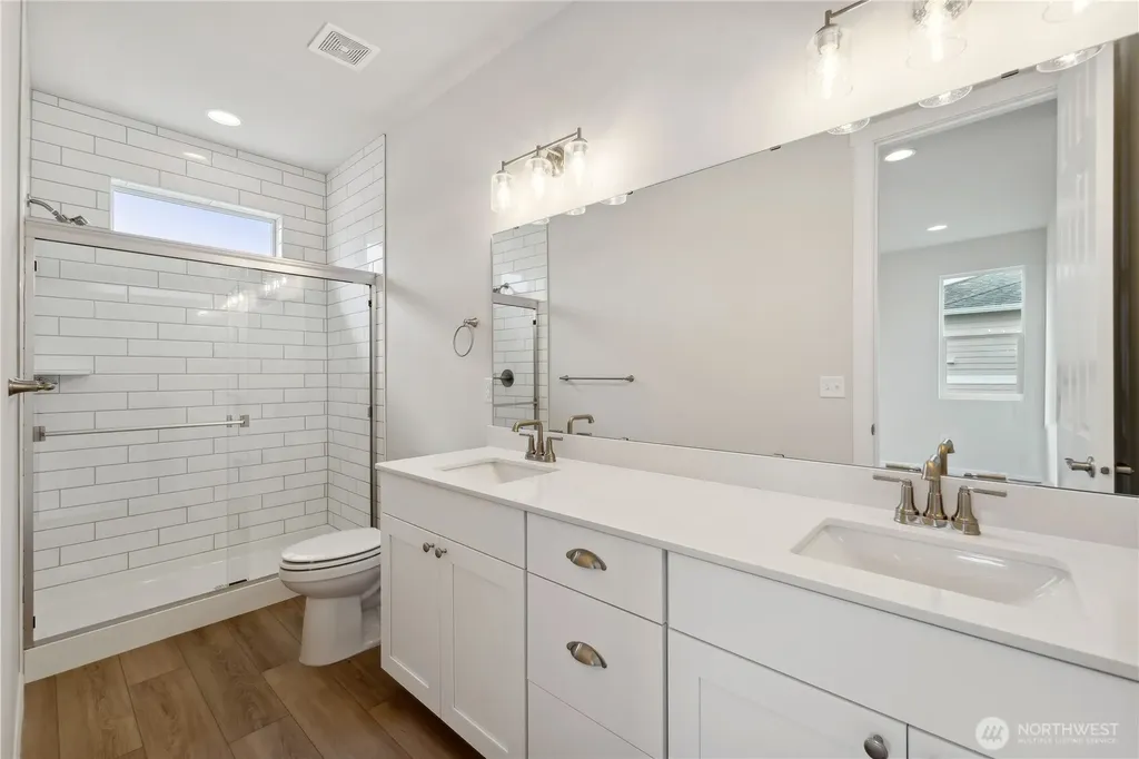 15323 207th Avenue E Bonney Lake WA 98391